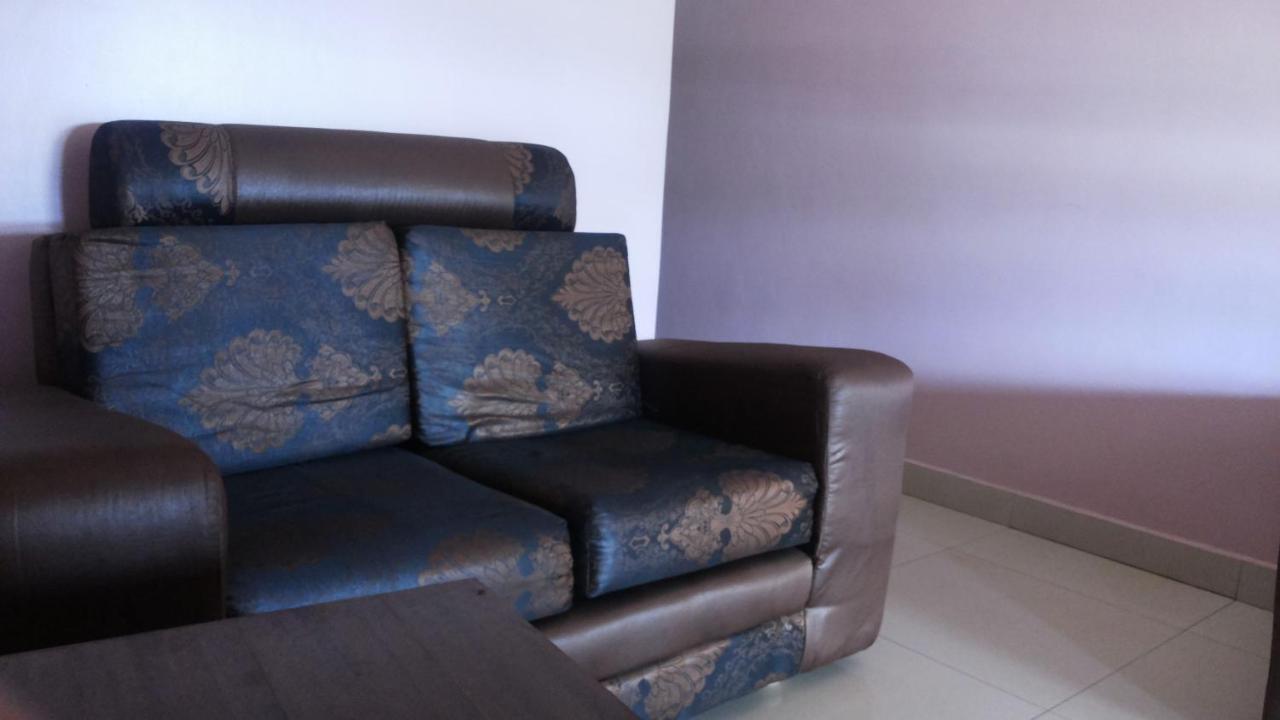 Palema Crown Hotel Gulu Екстер'єр фото